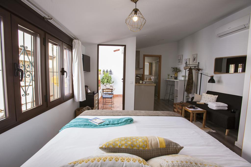 Lukanda Casa De Las Especias Séville Extérieur photo